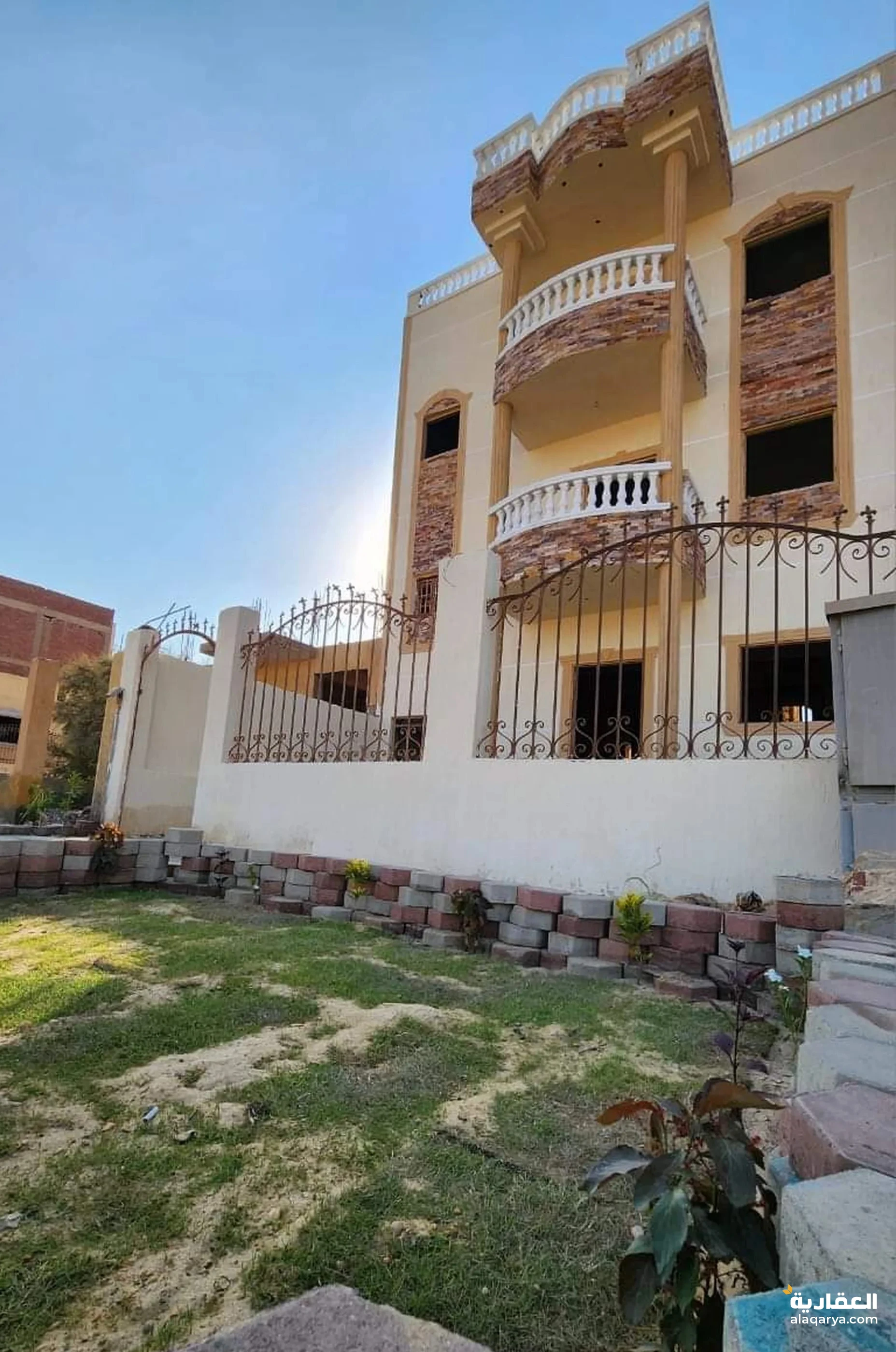 #بدروم جراج مدفوع له مقدم تقنين تجاري