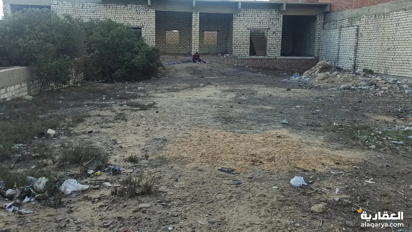 #ارض مساحتها 1000 متر مربع