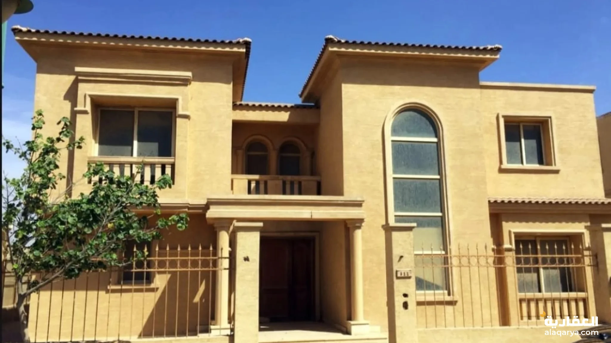 #فيلا منفصلة برايم لوكيشن 930 م كمبوند ذا فيلا القاهرة الجديدة