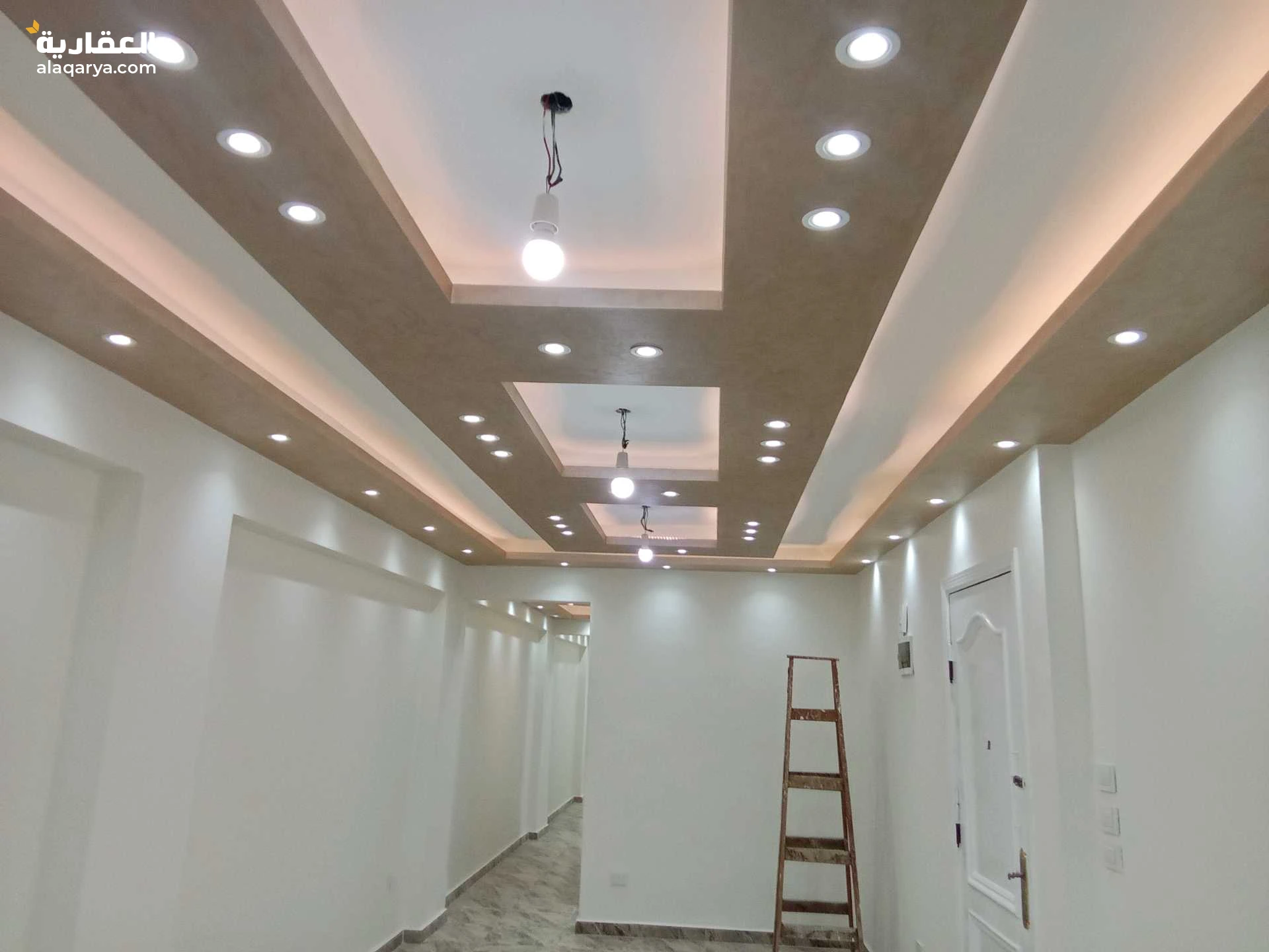 للبيع شقة تشطيب سوبر لوكس برج واسانسير السيوف بجوار سلفر جيم ومدرسة المدينة المن