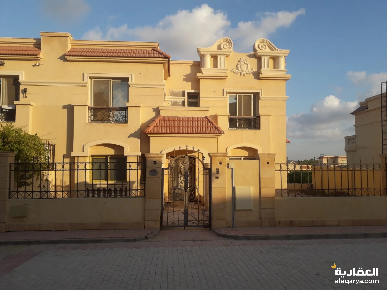 فلل ووحدات سكنية للبيع في الكينج الإسكندرية