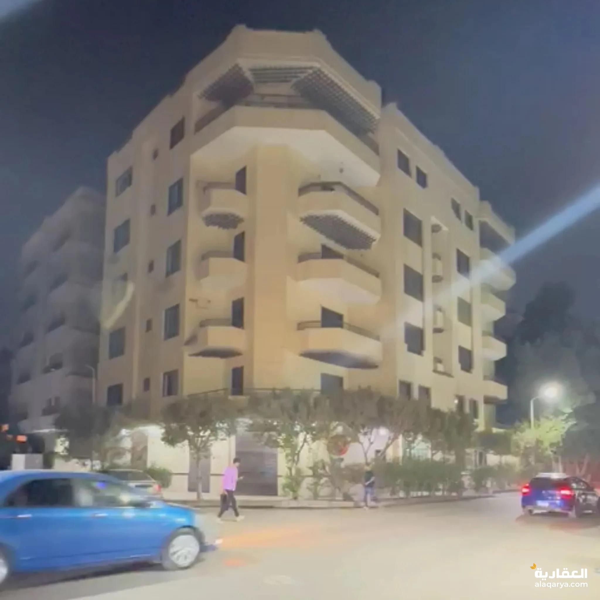 #عماره للبيع مساحه 550 متر