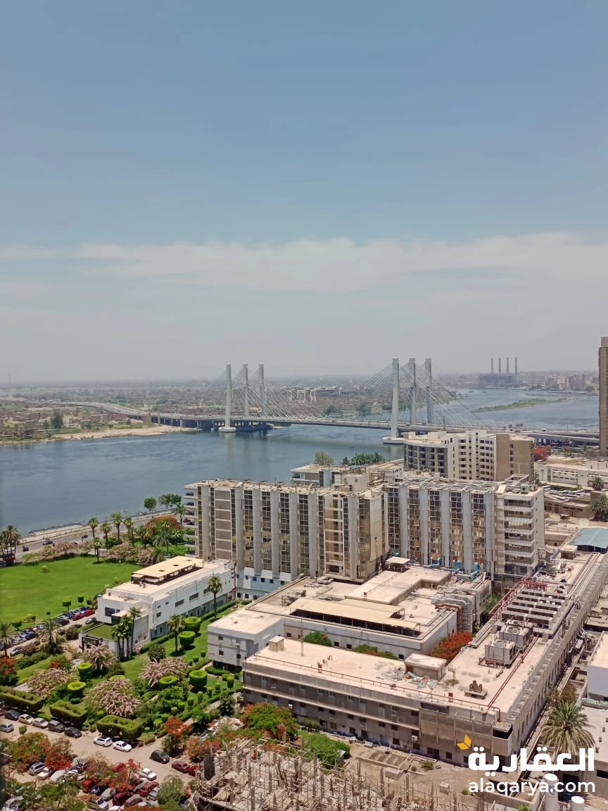 شقة على الكورنيش للبيع
