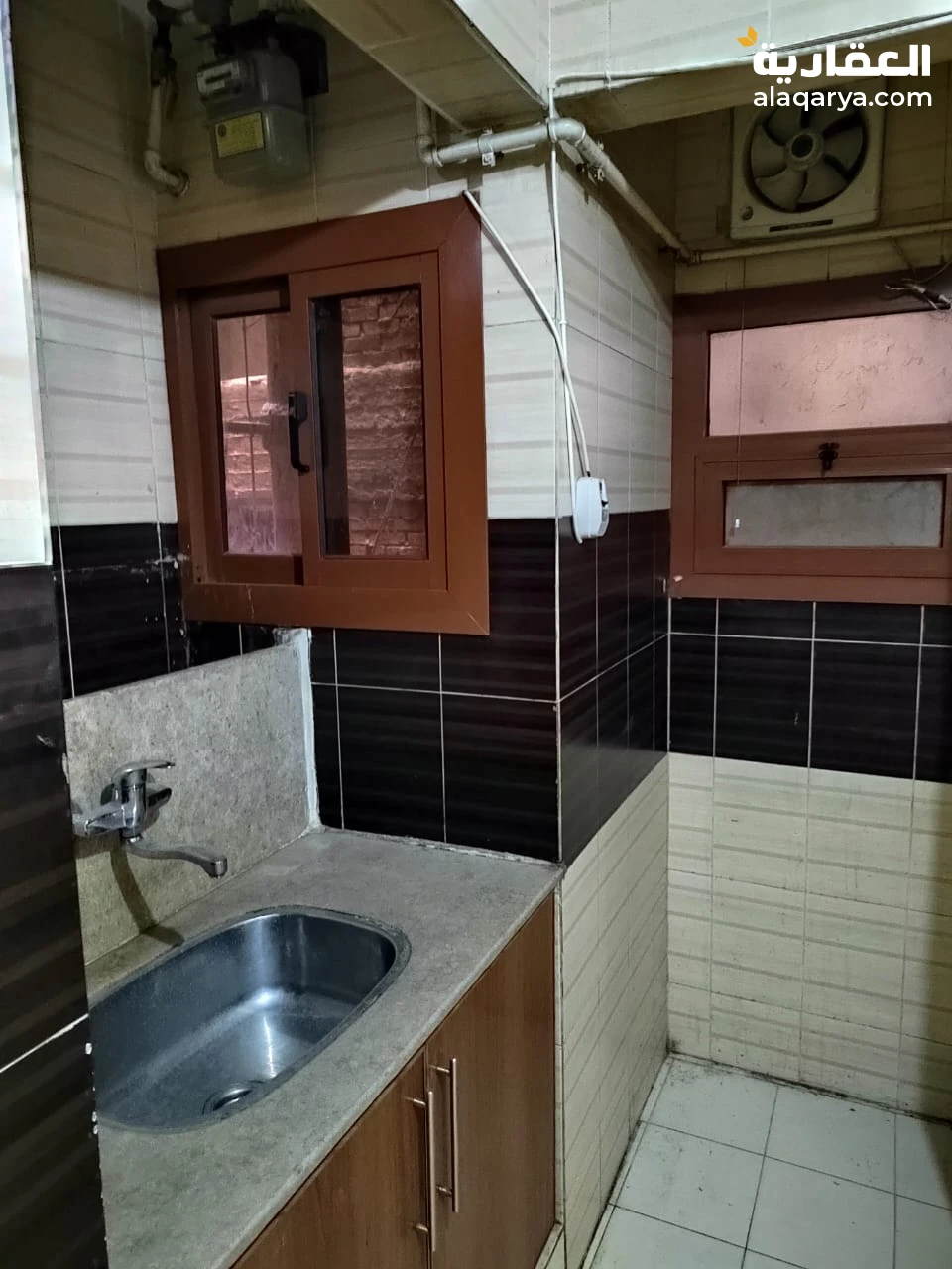 للتمليك شقة بحرية ناصية تشطيب الترالوكس شارع عمروبن العاص