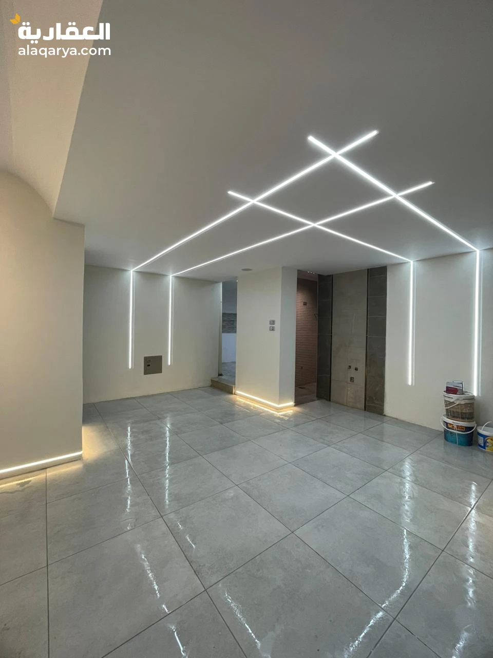 شقه جديده للبيع علي شارع البحر الاعظم الرئيسي