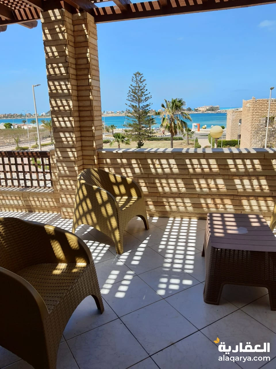 شاليه للايجار مارينا ٢ الساحل الشمالي على البحيرة الرملية رؤية مباشرة للبحر