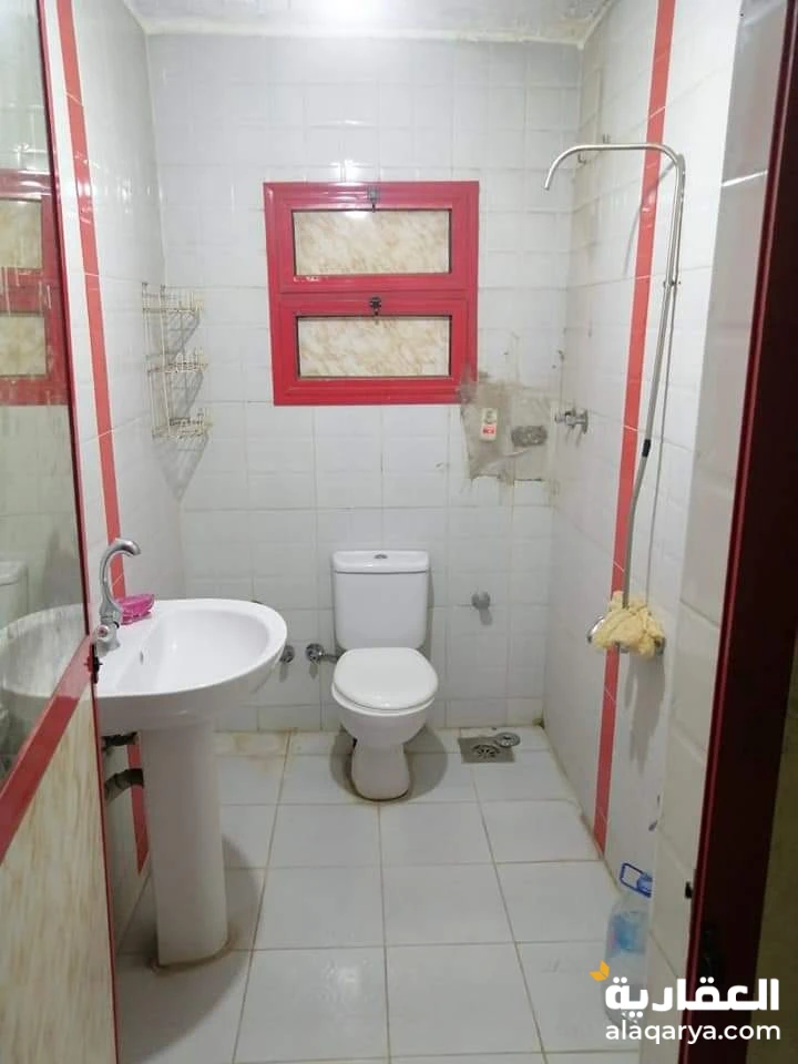 شقة للبيع بموقع مميز ومتميز جدا جدا بحدائق القبة