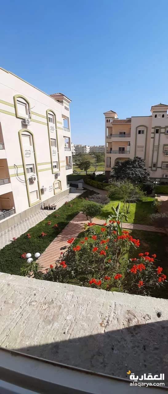 شقه فاخره بكمباوند هليوبلس ريزيدنس مدينه الشروق علي بعد دقائق من مدينتي والعاصمه