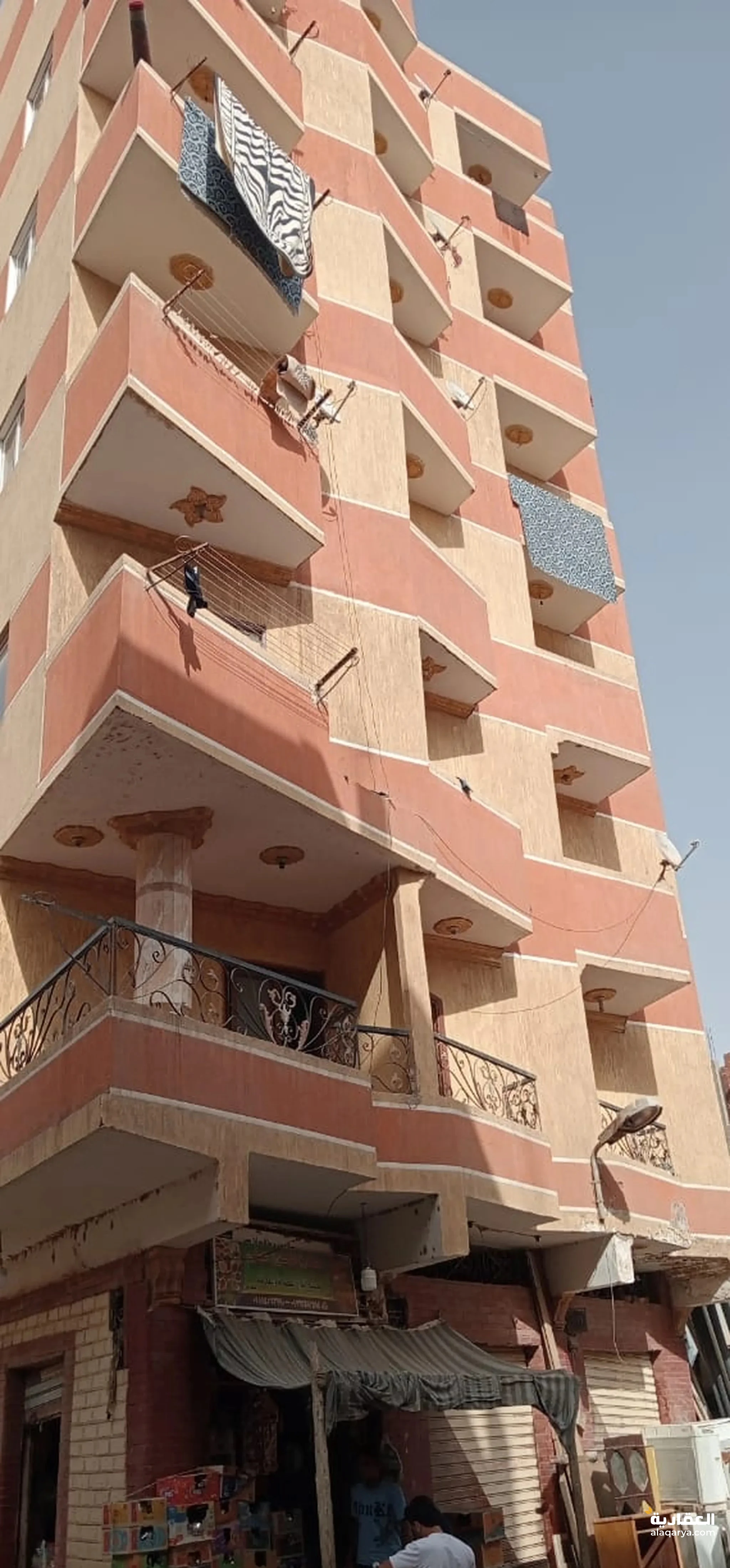 @ للبيع عمارة بمساحة 200 متر في الجيزة