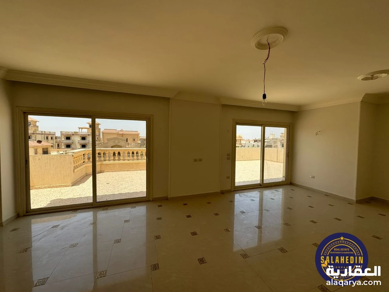 روف بتراس للإيجار غرب سوميد بأكتوبر