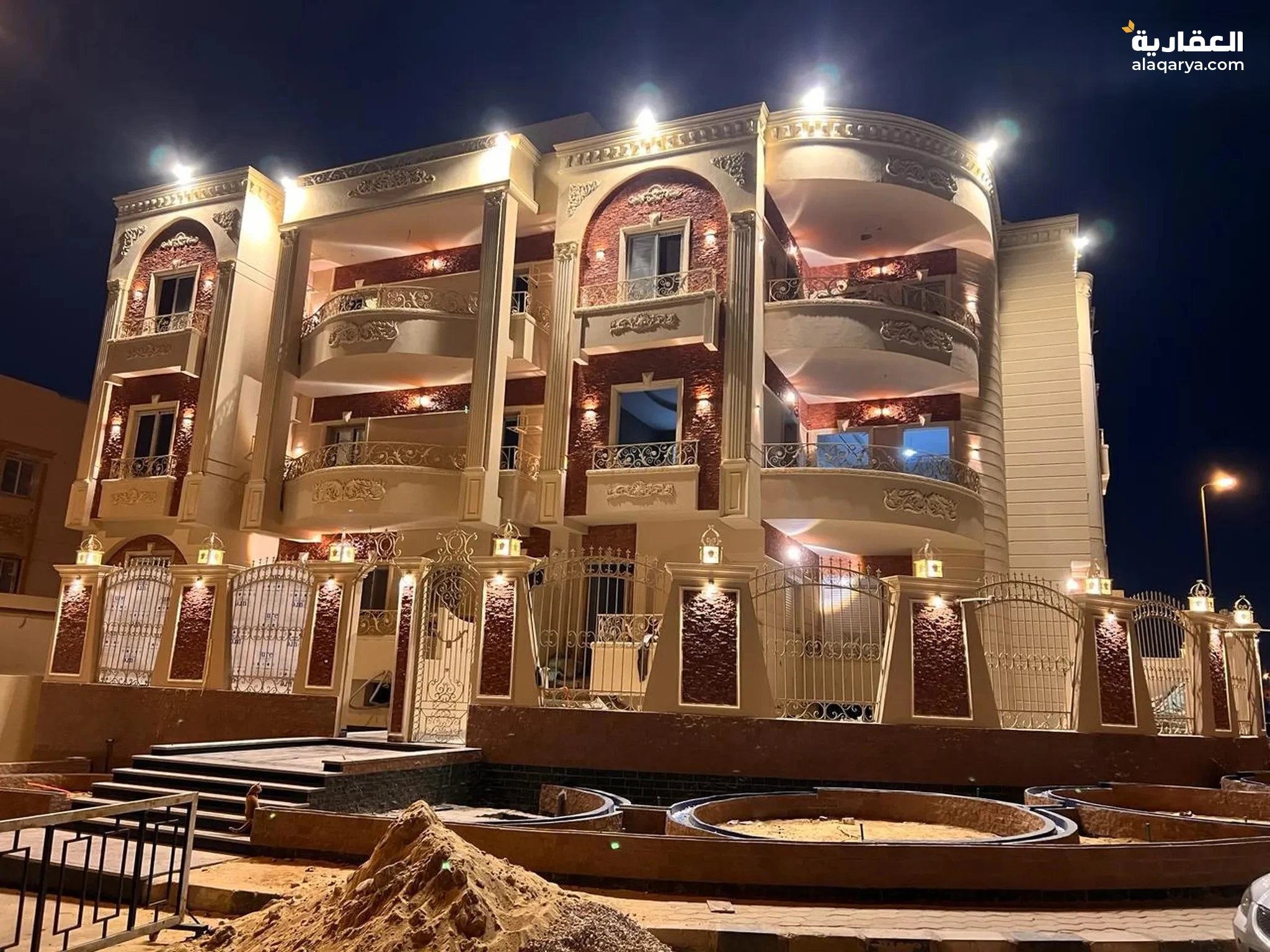 #شقه للبيع بفيلات الحي الخامس التجمع الخامس