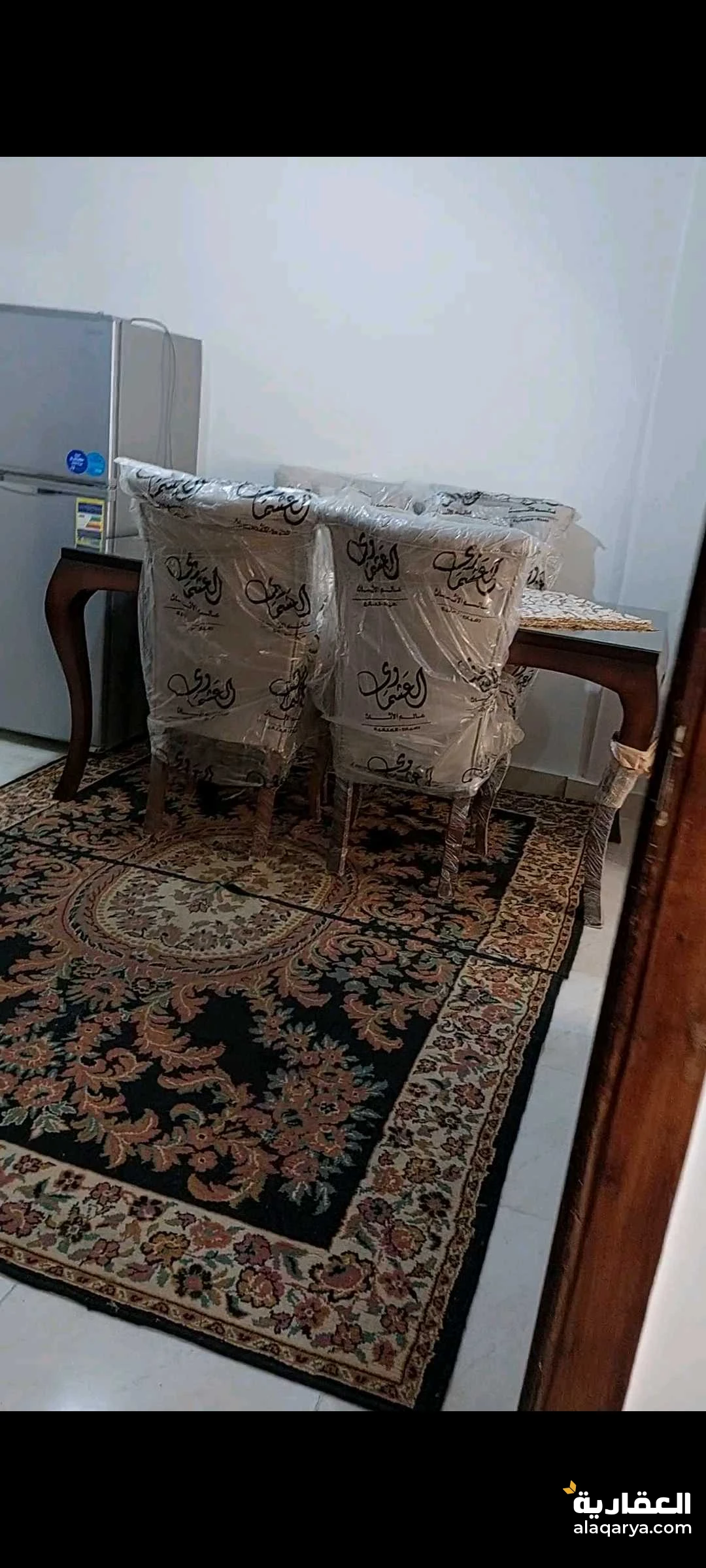 شقه مفروشه بمنطقه الابراهيميه بالقرب من نادي سبورتنج