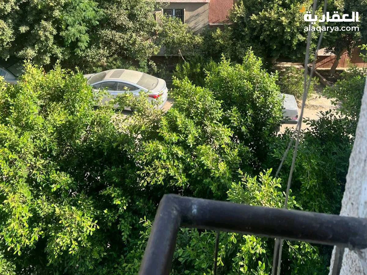 شقه للبيع في عمارات القضاه الحي الثامن مدينة نصر منطقة راقية