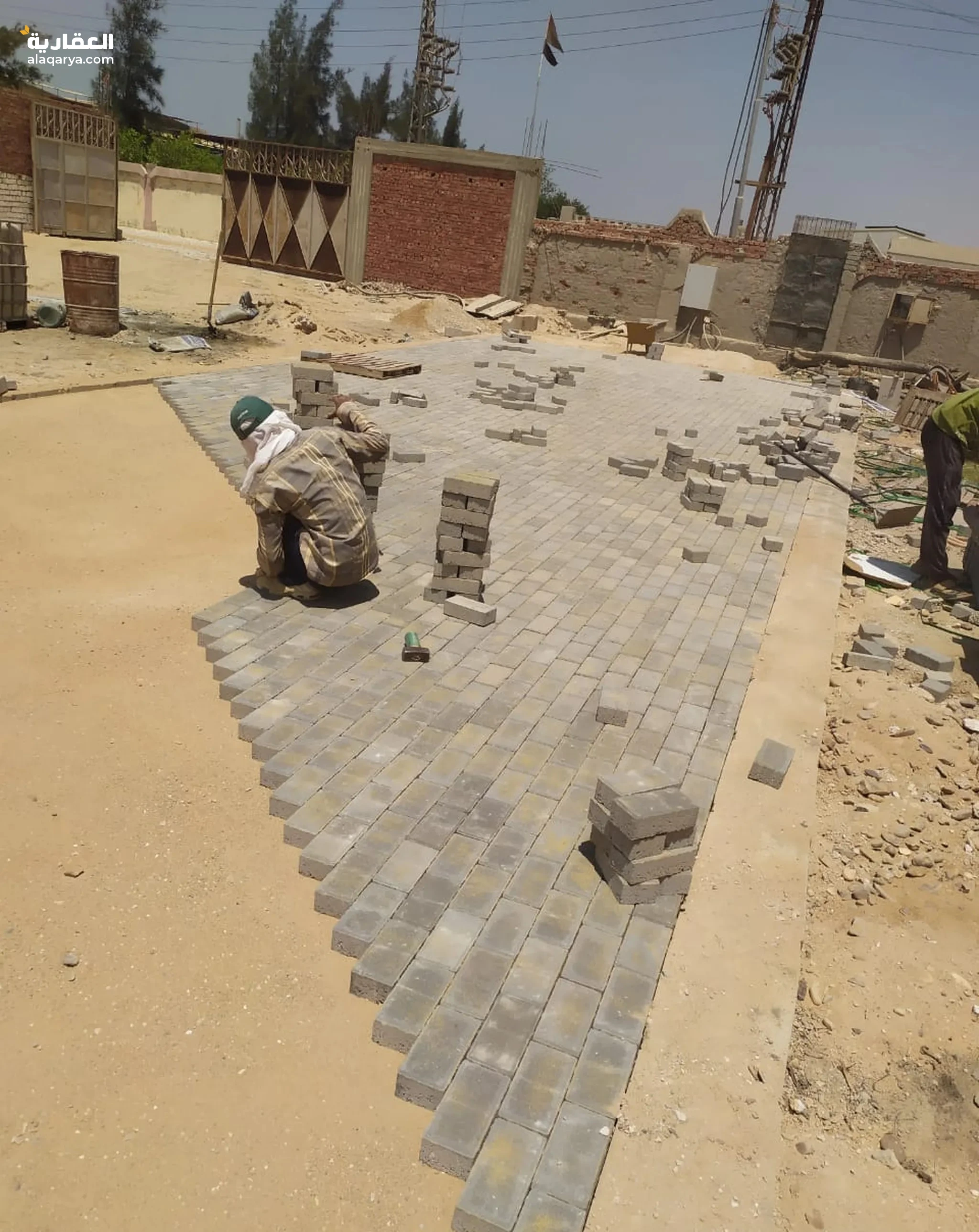 #أمتلك قطعه ارض صناعيه بمنطقه العبور