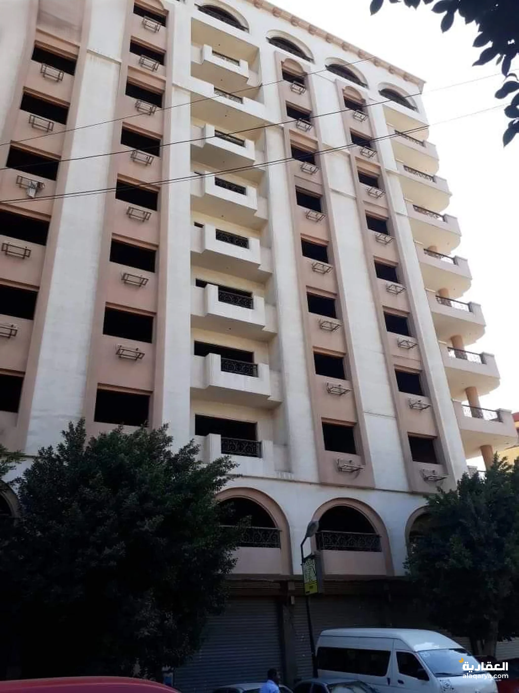 #عمارة فاخرة للبيع في وسط القاهرة تصلح فندق او سكني