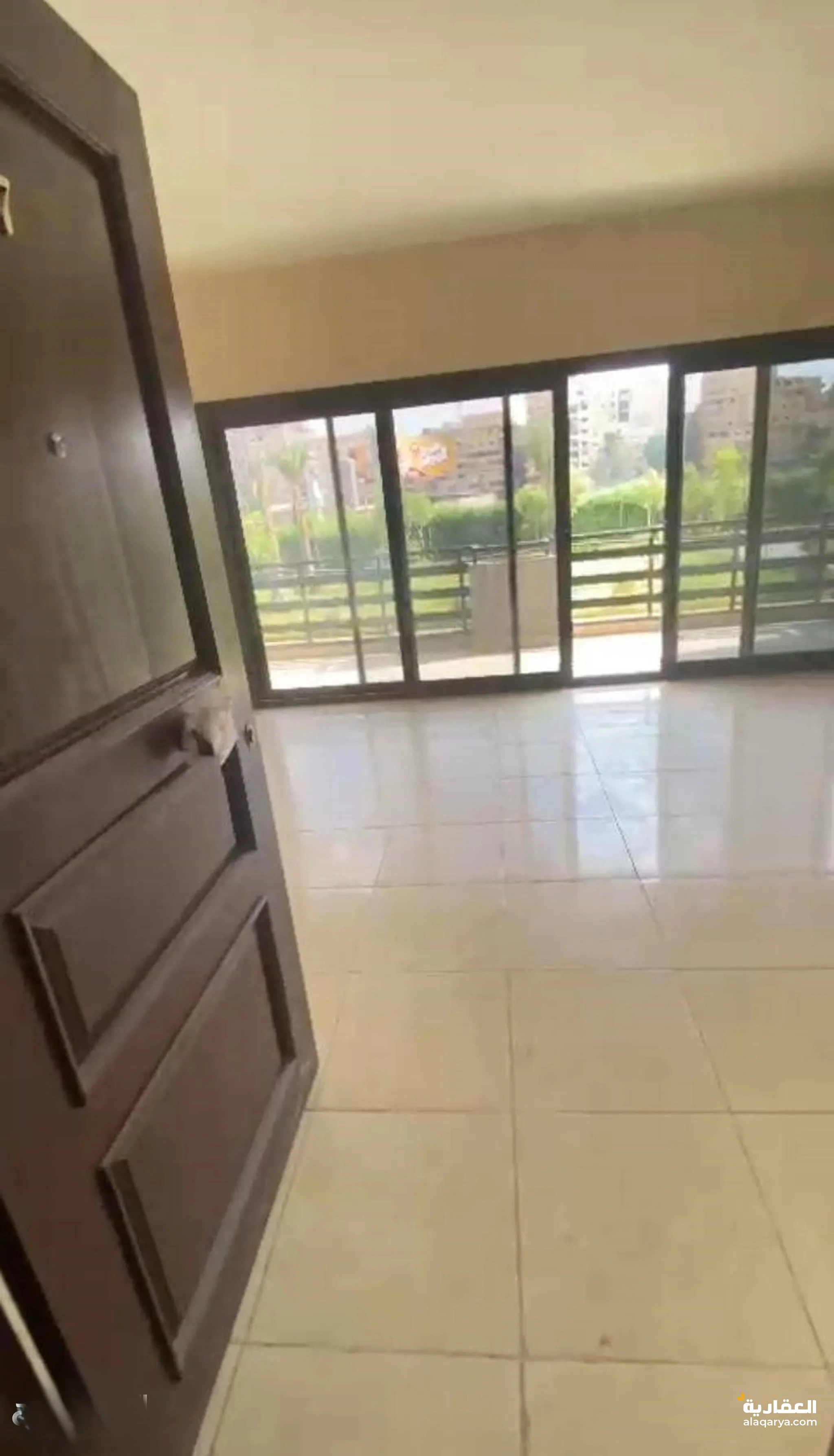 #شقة للبيع 198م + حديقة تشطيب كامل "استلام فوري" في مصر الجديده