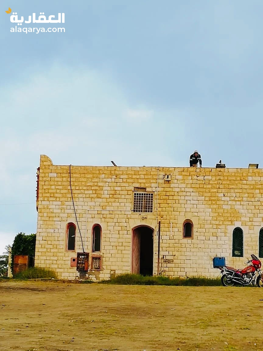 المحل يقع في مارينا العلمين مارينا 1 بجوار حلويات صابر بمساحة 110 متر مربع سوبر ماركت مرخص ومسجل بالشهر العقاري متاح للبيع أو الإيجار.