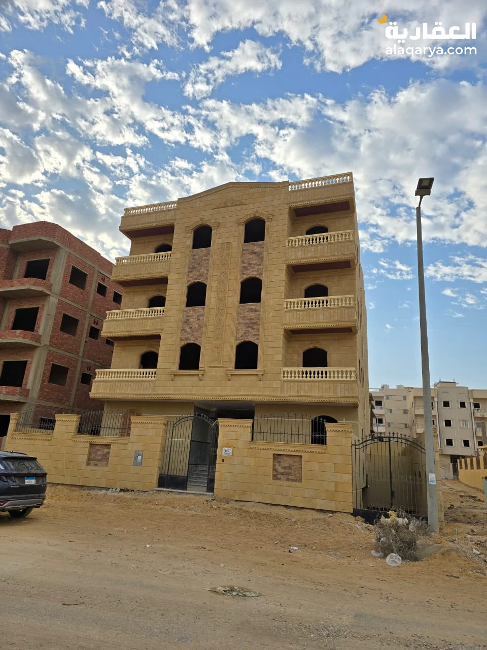 شقة مساحة كبيرة بسعر تجاري