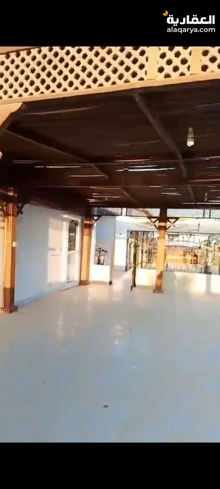 لعشاق الرفاهيه و الذوق الرفيع شقه بالروف مفروشه و بالأجهزه للبيع في شرم الشيخ