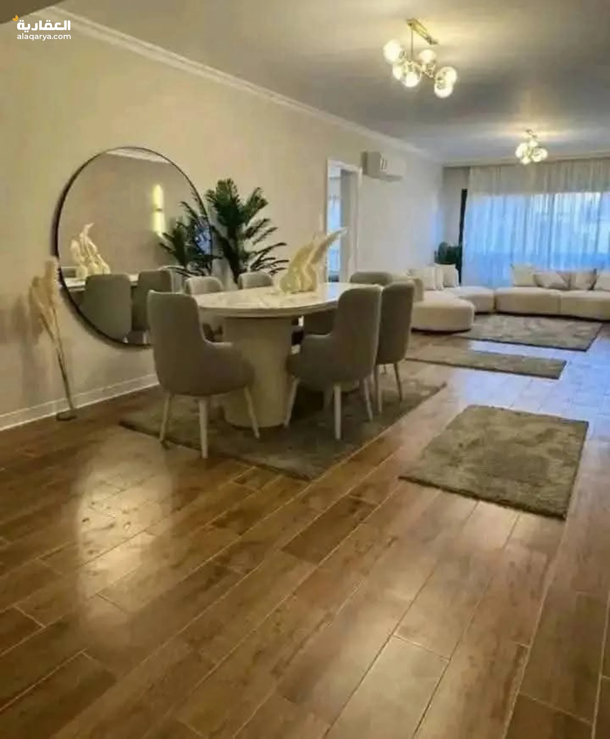 #شقه للبيع في هايد بارك دقايق من الجامعه الأمريكية