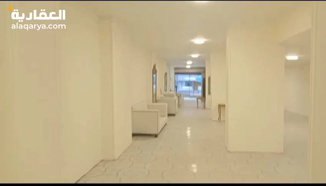 فرصة استثمارية ذهبية! محل للبيع او للإيجار على شارع مصطفى النحاس الرئيسي - بين مكرم عبيد وعباس العقاد Code