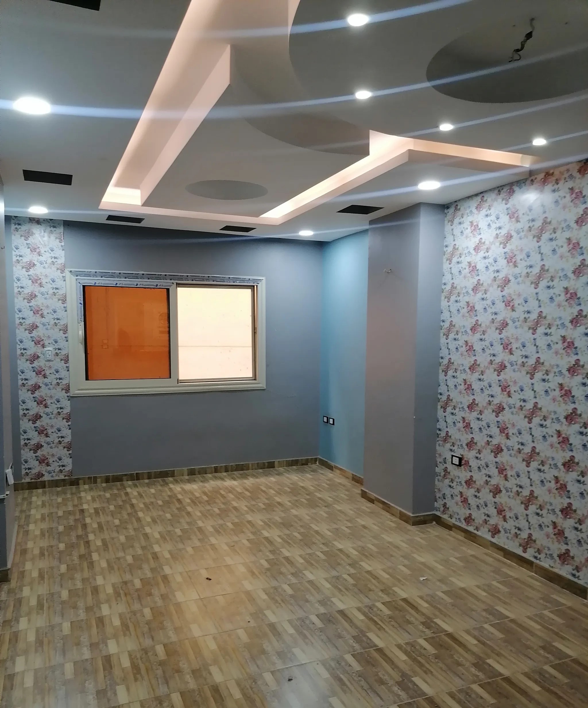 #شقة سوبر لوكس بمنطقة ط (جانبية) 95م بجوار النادي واكسبشن ماركت مميزة جدا جدا وبجوار مسجد العوضى