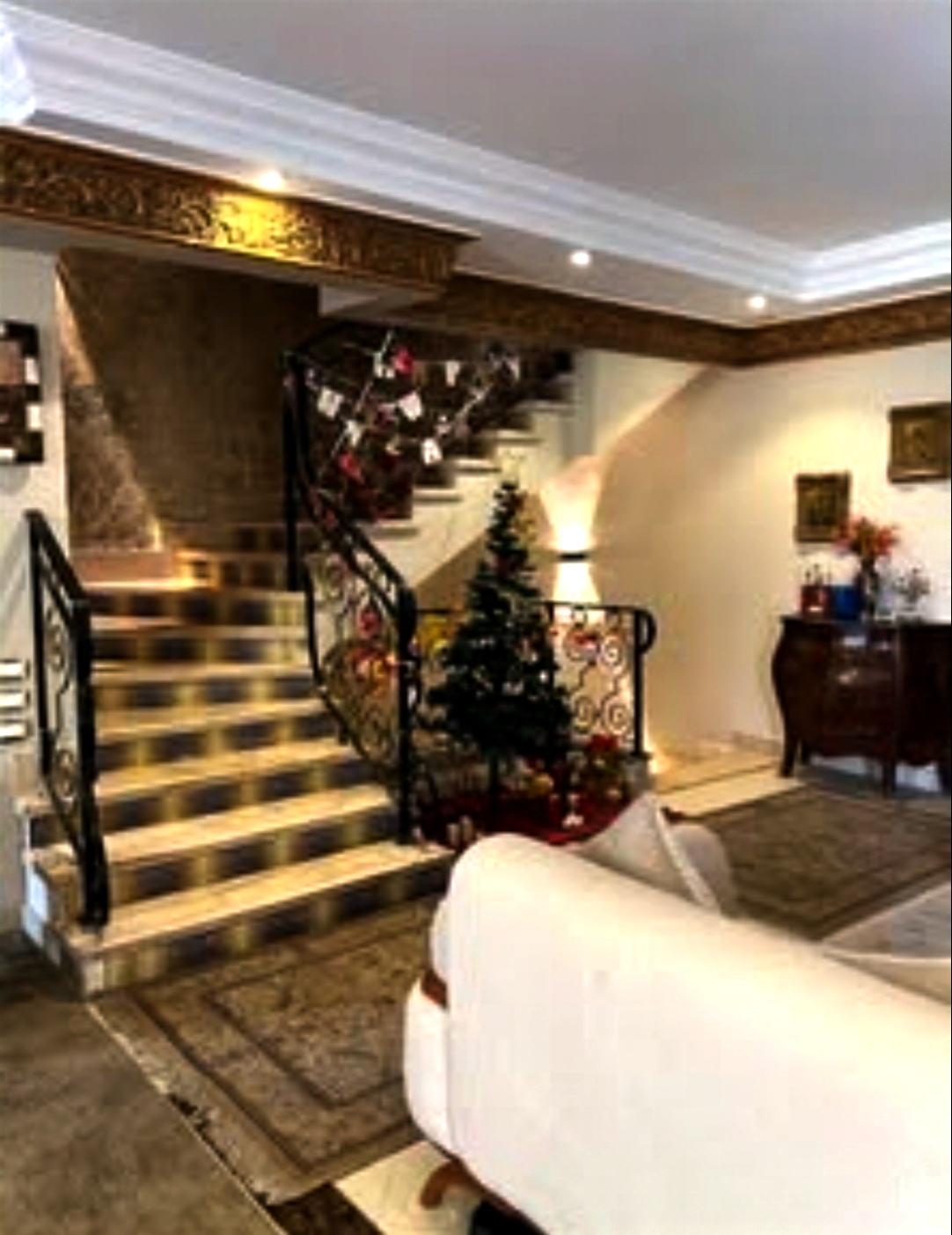 فيلا للبيع في الياسمين الشيخ زايد