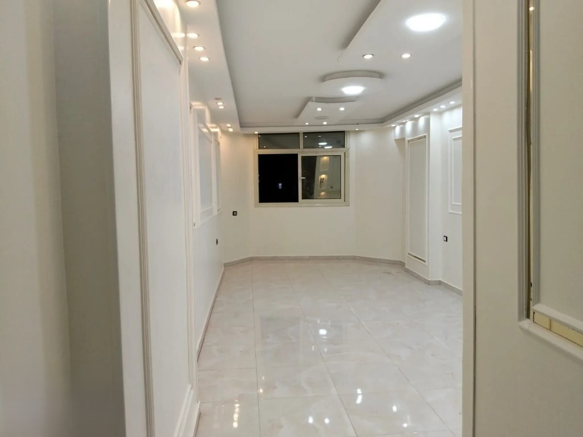 #شقه لقطه للبيع بأرقى مناطق ف الهرم. بين ترسا والهرم خلف فندق ال3اهرامات