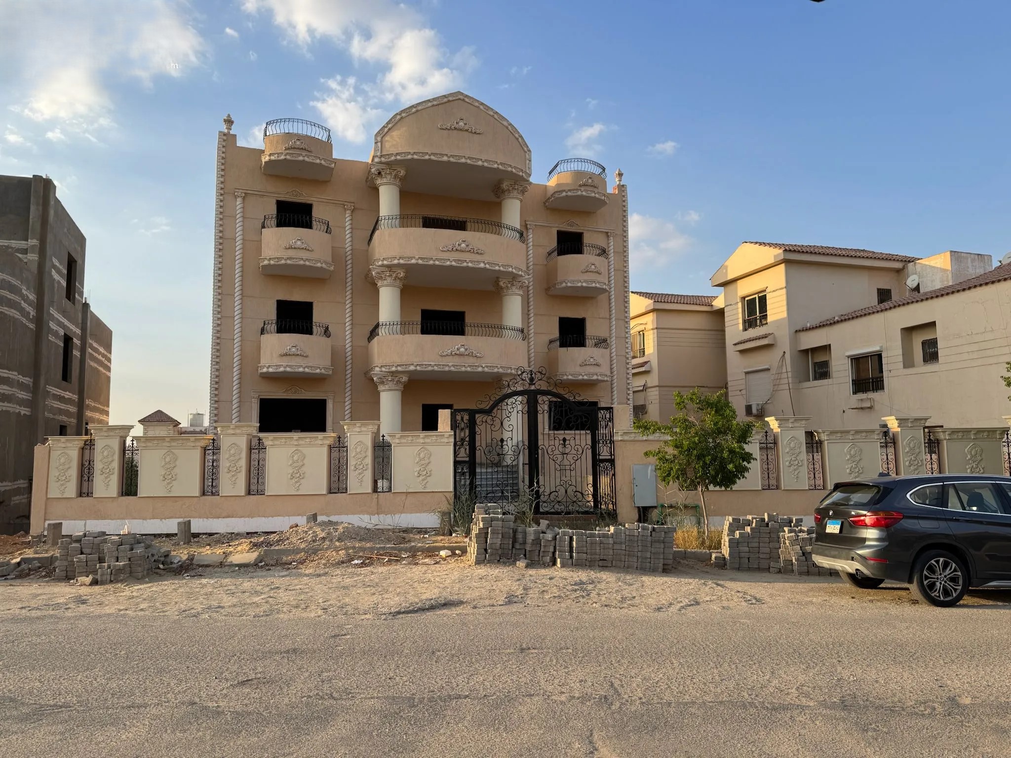 #فيلا في الشروق في ضاحية النخيل