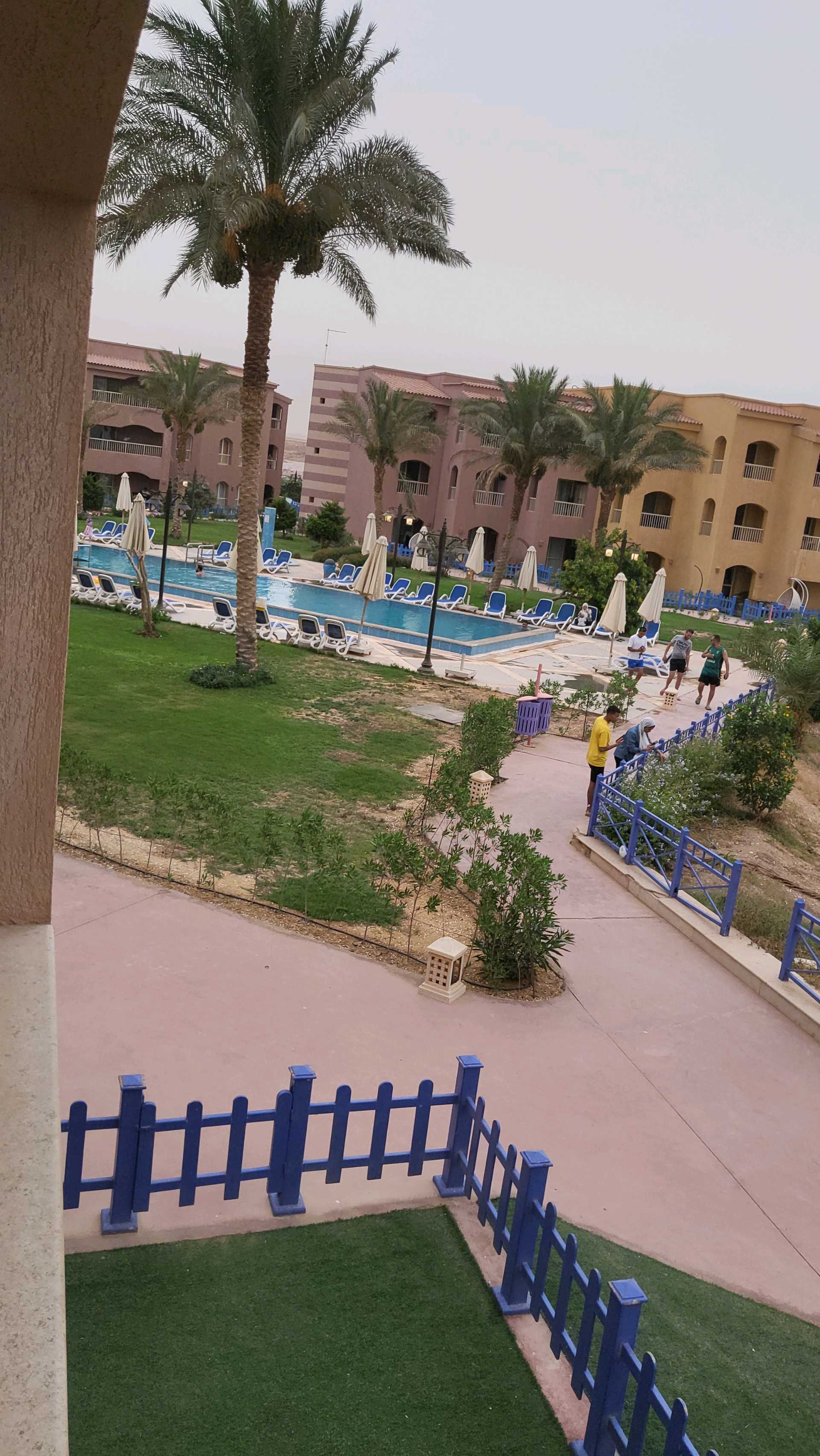 شاليه للبيع في قريه بورتو ساوث بيتش العين السخنه