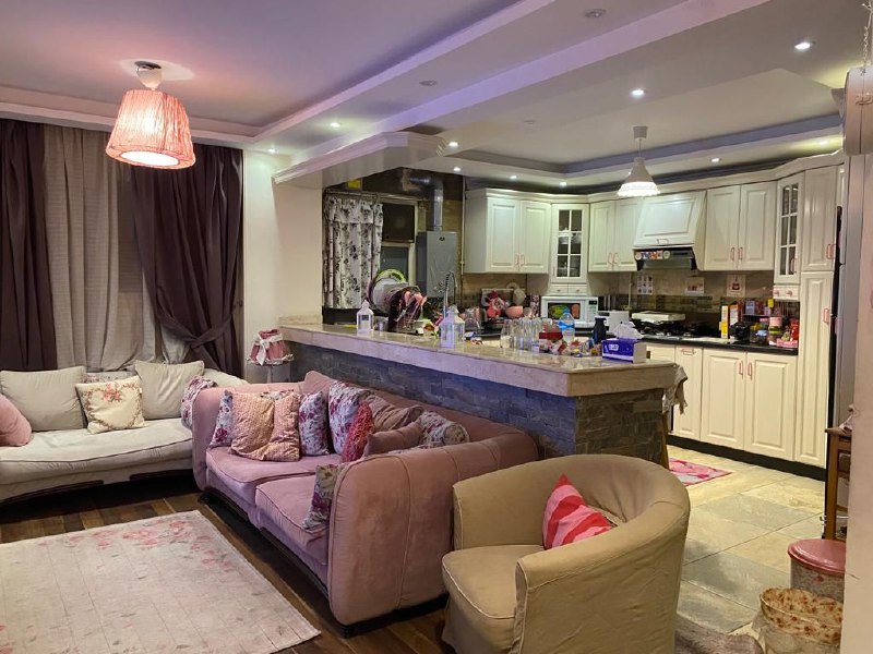 شقه للبيع المربع الذهبي علي شارع مصطفي النحاس الرئيسي مباشرة مدينة نصرCode T690