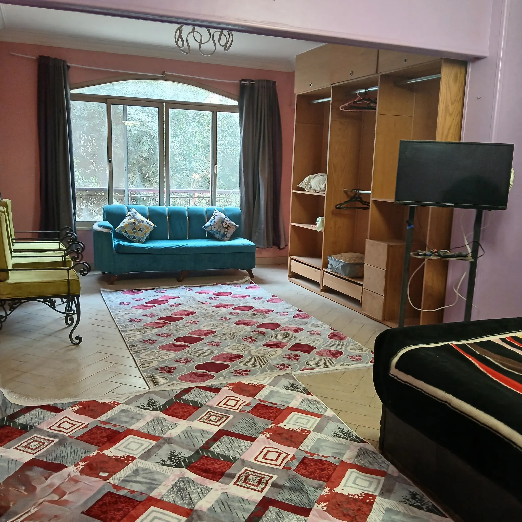 #شقه للايجار مفروشه ومكيفه حدائق الاهرام البوابه الاولي