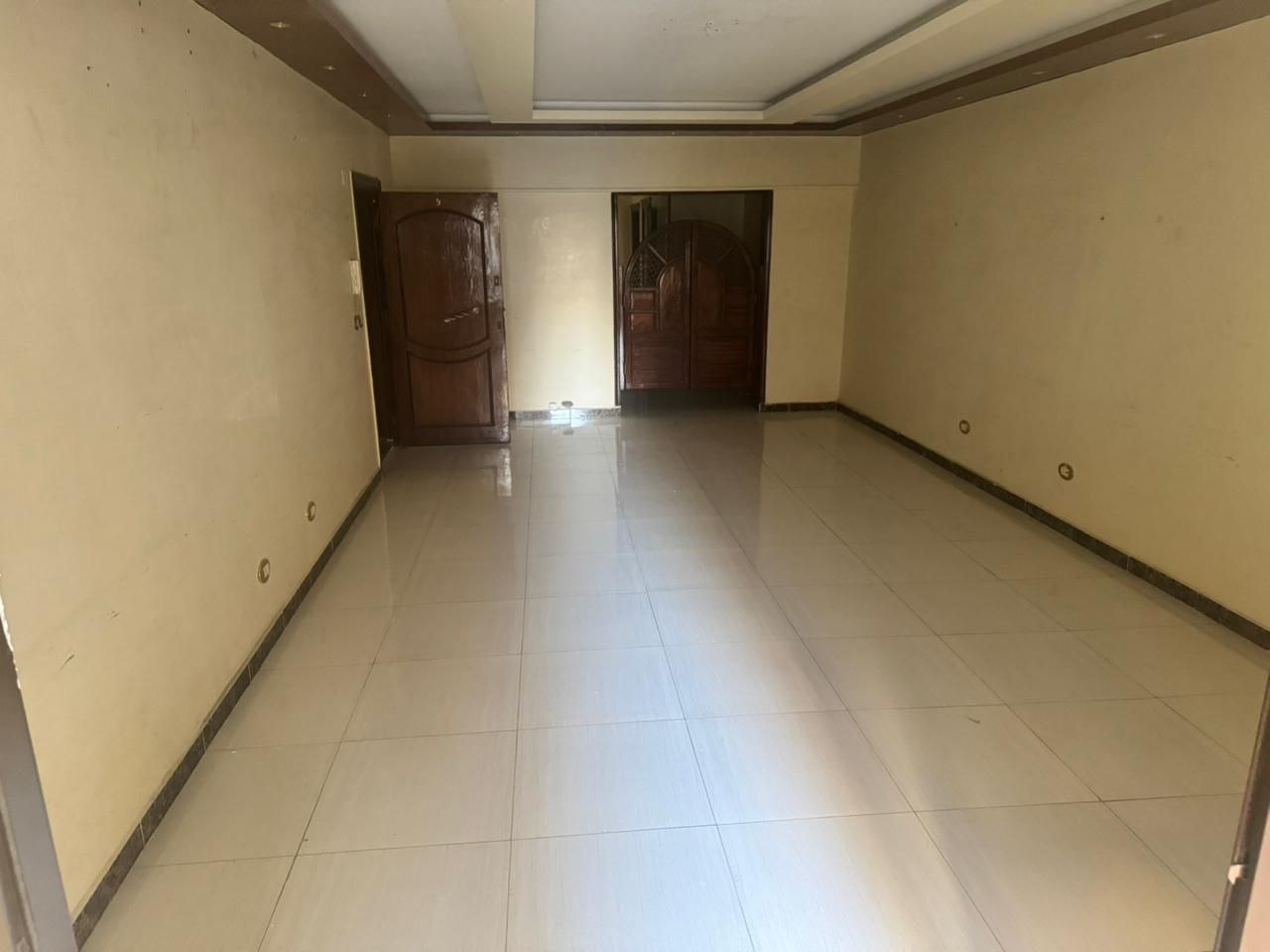 فرصه لا تفوتك شقه للبيع حى السفارات أمام المنطقه الحره  وهيئه الأستثمار مدينه نصرCode T57