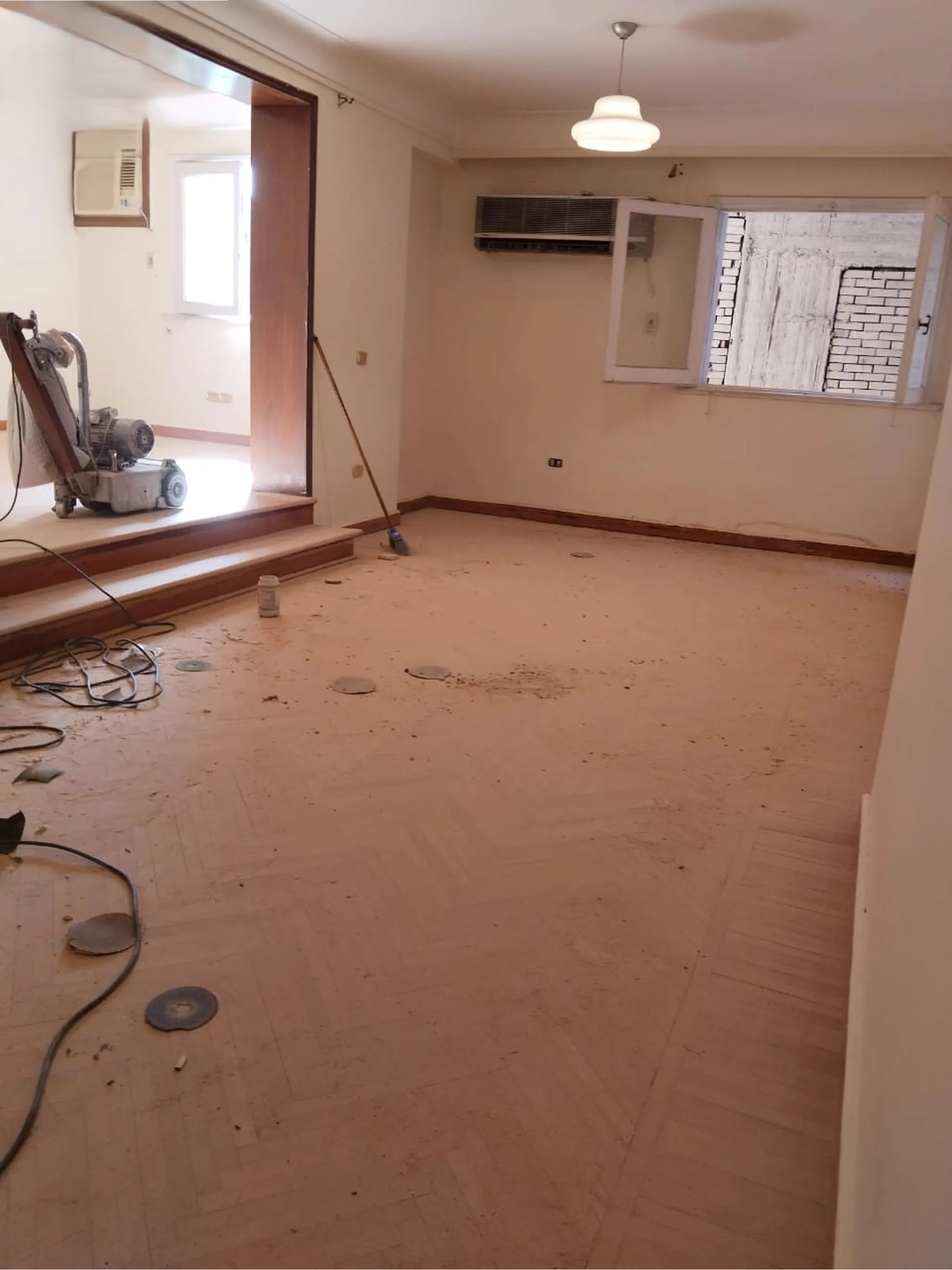 #شقة للايجار بشارع مصدق