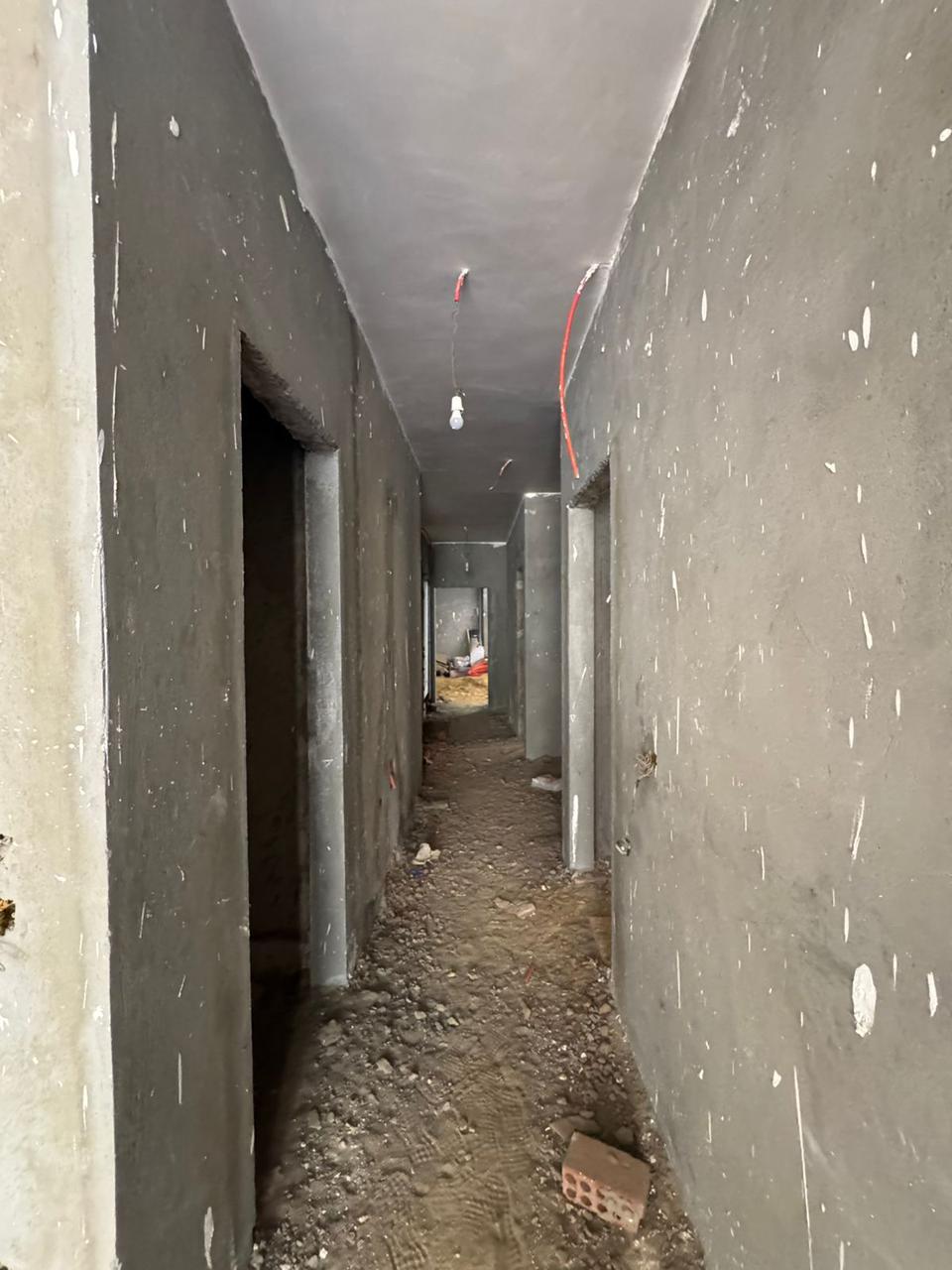 بيزمنت للبيع شرق الأكاديمية التجمع الاول