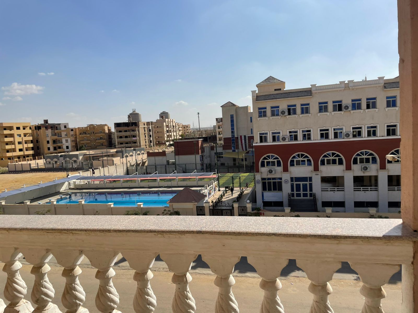 شقة لقطة موقع استراتيجي فيو بانوراما مفتوح البيع بالمطبخ