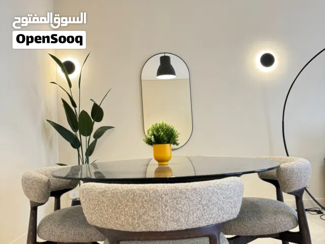 للايجار الشهرى شقة فندقية بمسبح عام بكمبوند 90 افينيو التجمع الخامس التسعين الجنوبى الجامعة