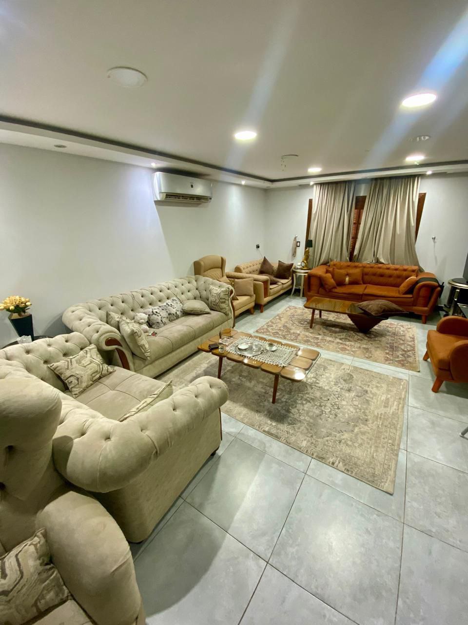 فرصة لا تعوض في قلب مدينة نصرحي السفارات للبيع شقة  بموقع استراتيجي: بجوار هيئة Code T940