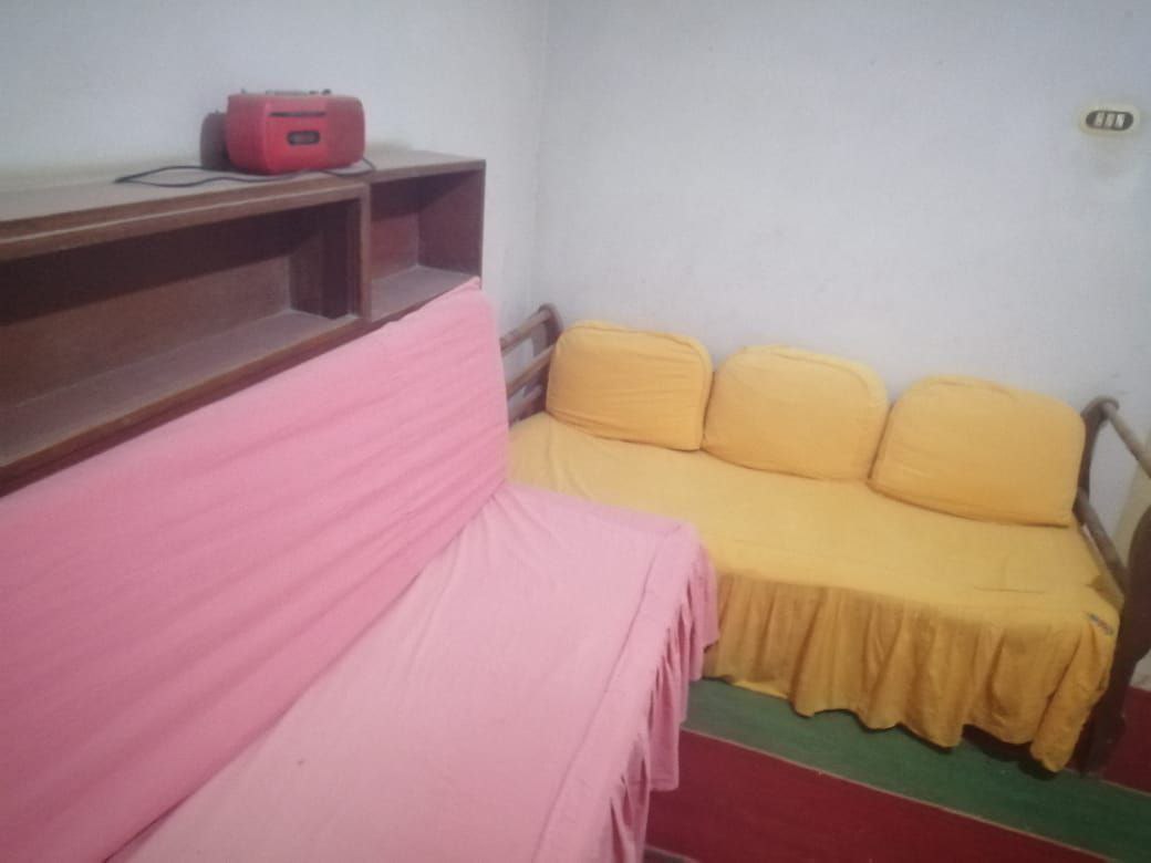 🏠 للبيع منزل مميز📍 خلف مسجد القويري📐 المساحة: 120 متر – على شارعين🏗 التقسيم:• ثل