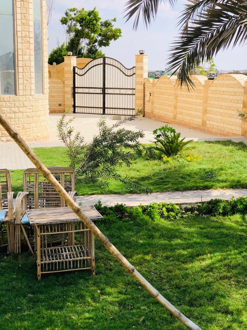 الريف الاروبي بجوار مطار اسفنكس