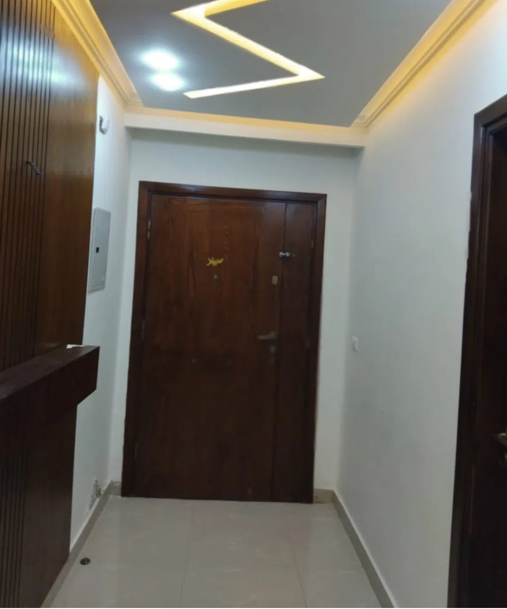 #شقة ⁦⁦180⁩⁩م صافي ⁦⁦220⁩⁩م اجمالي تشطيب الترا سوبر لوكس بالريوطية فيصل