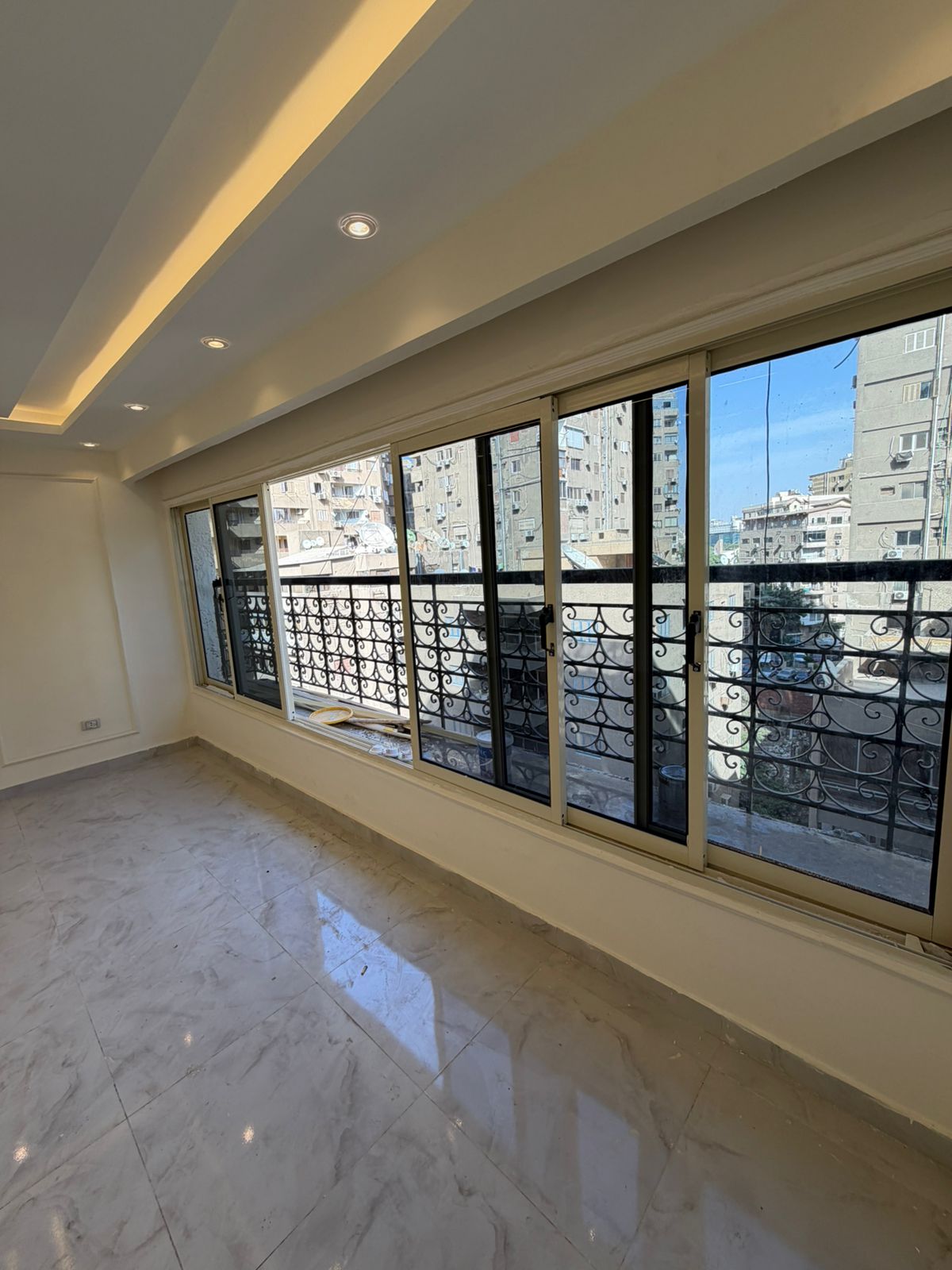 شقة متميزة بشارع زمزم بالمهندسين