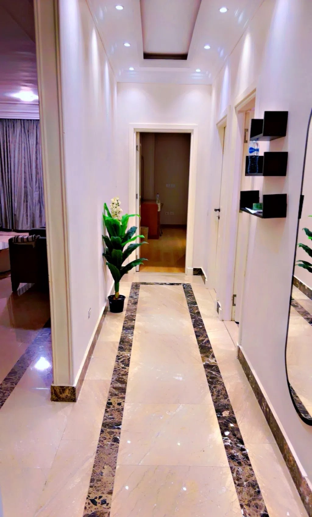 #شقه فخمه شغل سعودي ومالك سعودي بيع التجمع الاول خلف ⁦GW⁩ ⁦Marriott⁩