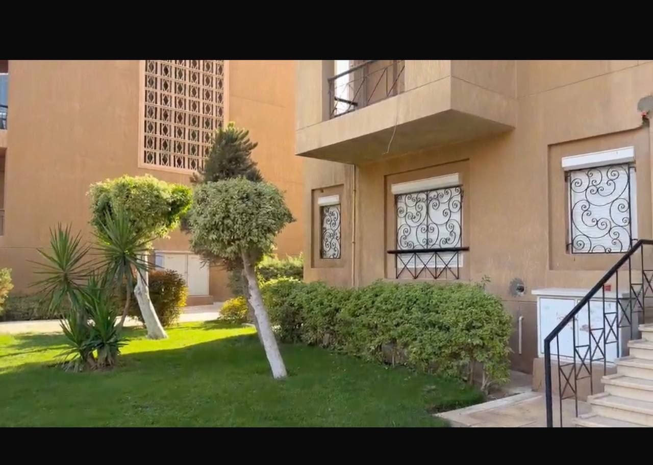 شقة بكمبوند الرحاب جاهزة استلام فوري 136متر