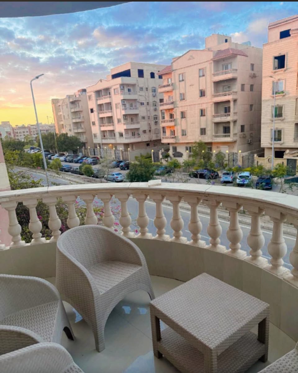 البنفسج ڤيلات ١٢